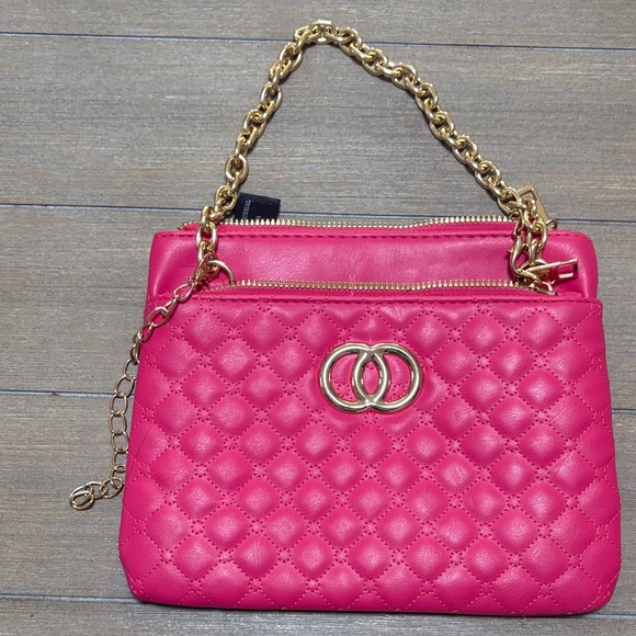 hot pink faux leather quilted crossbody bag magnetic closure gold-tone chain. - Picture 8 of 11